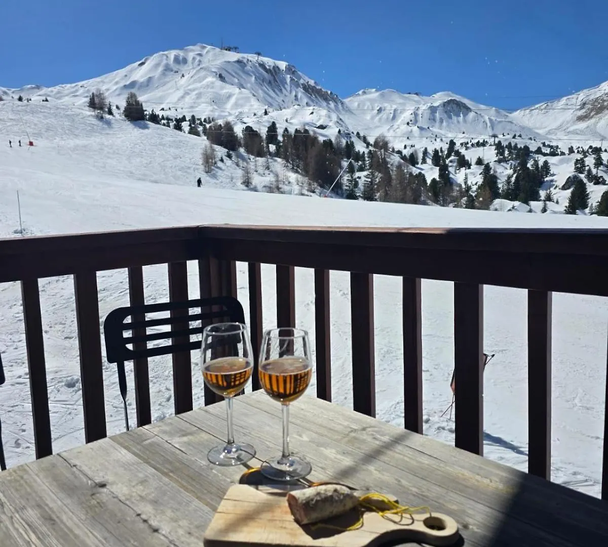 Duplex 90M2 Sur Les Pistes Du Dimanche Au Dimanche contacts